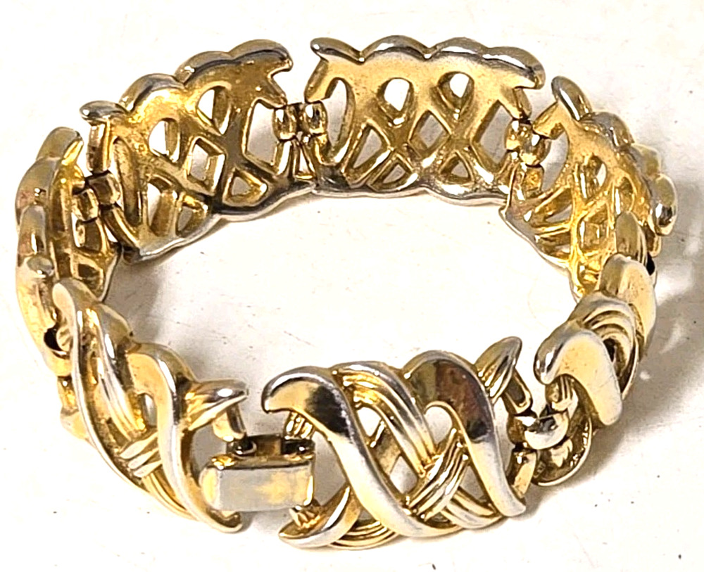 Vintage 1960s Trifari 7 In Braided Rope Loop Motif Bracelet Goldtone